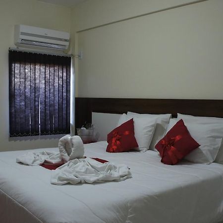 Bandeira Iguassu Hotel Фос-ду-Игуасу Экстерьер фото