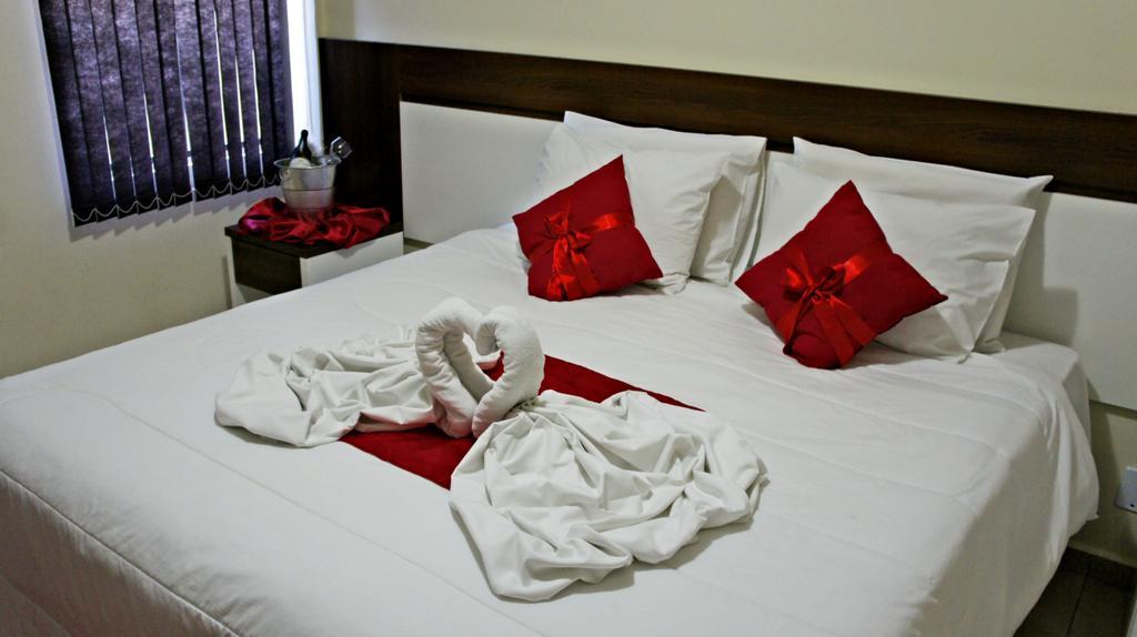Bandeira Iguassu Hotel Фос-ду-Игуасу Экстерьер фото
